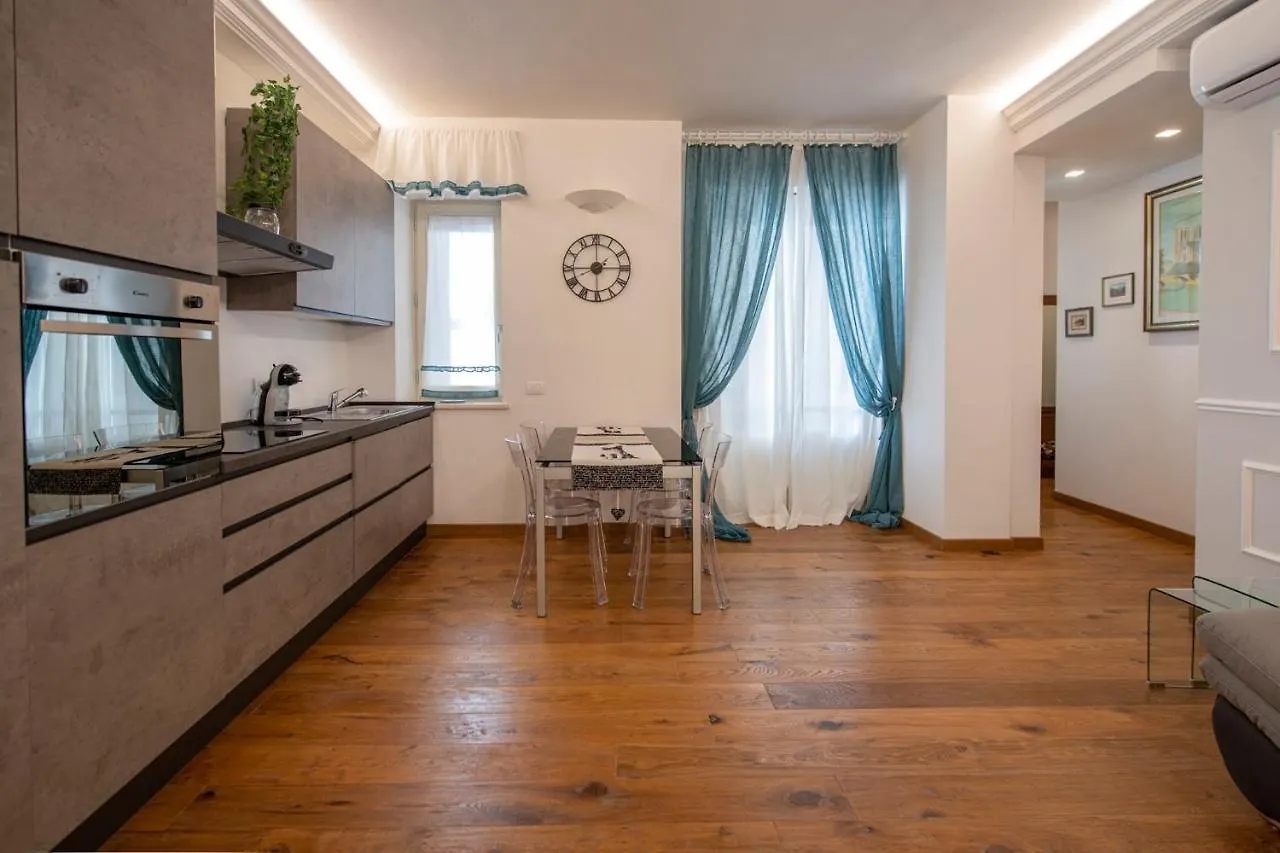 Mamo Florence - Cherubini Apartment 0*,